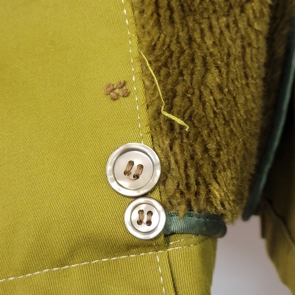 Vintage Oakbrook Sportswear Split Pea Green Long Coat With Fur Lining - Picture 14 of 16